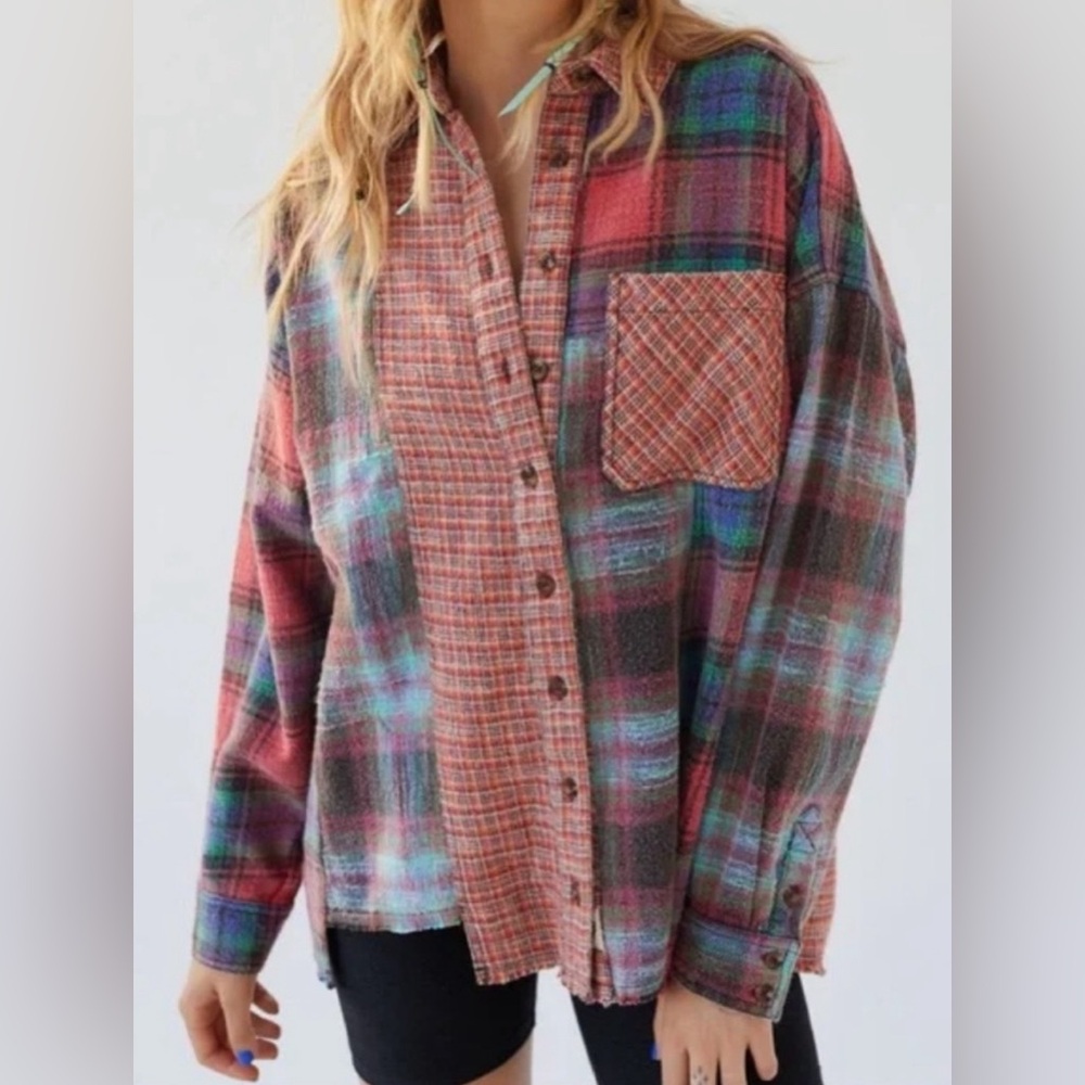 BDG Robbie Spliced Flannel Button-Down Shirt in Red Multi